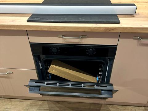 квартира за адресою Головна, 15