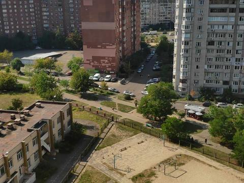 квартира за адресою Ревуцького вул., 18-А