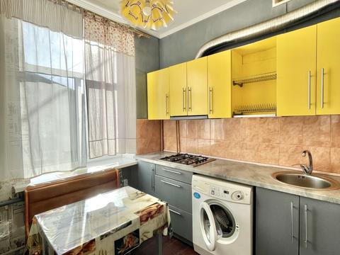 квартира за адресою Революції Гідності вул. (Супруна), 32