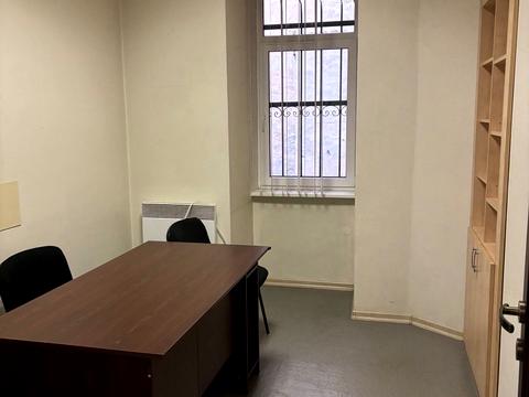 комерційна за адресою Степана Томашівського вул., 5