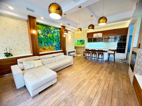 квартира за адресою Левка Лук'яненка вул. (Василя Жуковського), 3-Г