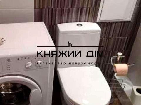 квартира по адресу Вышгородская ул., 45/3