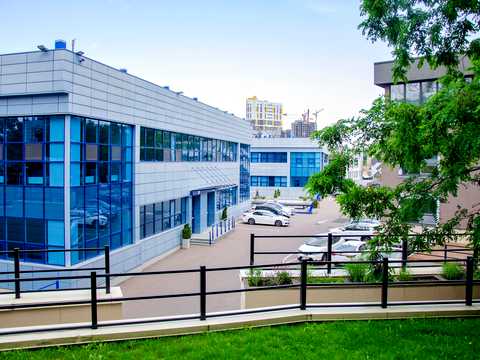комерційна за адресою Охтирський пров., 7