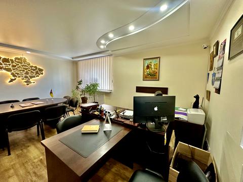 комерційна за адресою Засумська вул., 5