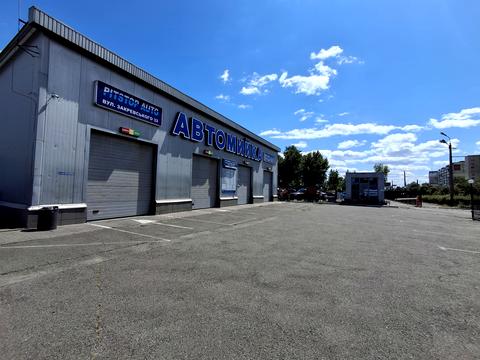 комерційна за адресою Миколи Закревського вул., 32