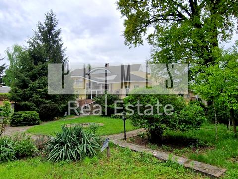 будинок за адресою Нова вул.