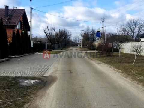 участок по адресу Садова