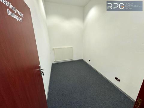 коммерческая по адресу Музейний пер., 4