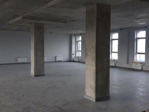 коммерческая по адресу Степана Бандеры просп. (Московський), 8г