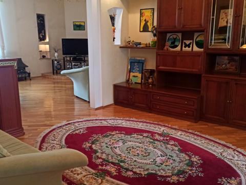 квартира за адресою Професора Павловського вул. (Боткіна), 4