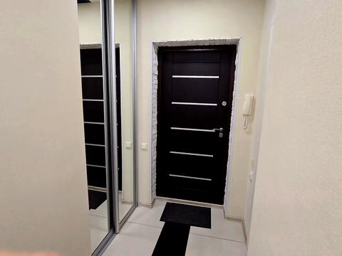 квартира за адресою Академіка Глушкова просп., 9-Д