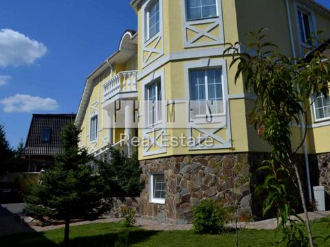 будинок за адресою Столичне шосе