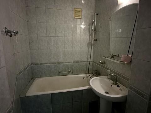 квартира за адресою Героїв Крут вул. (Валентини Терешкової), 40