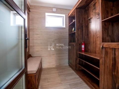 будинок за адресою Вишнева вул., 4