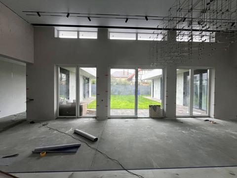 будинок за адресою Дружби бульв.