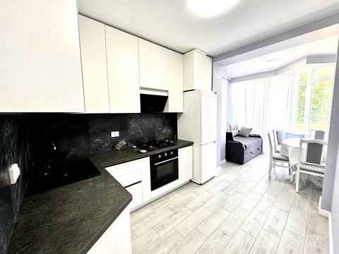 квартира за адресою Корольова вул., 4