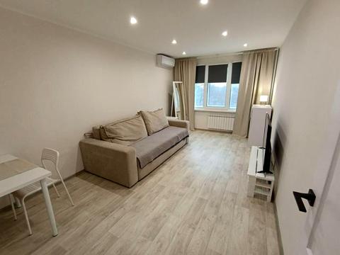 квартира за адресою Симиренка вул., 12-Б