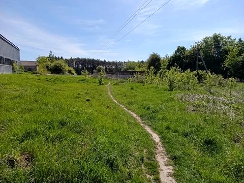 коммерческая по адресу вул. Центральна, 32а