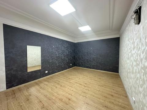 комерційна за адресою Соборна вул., 35