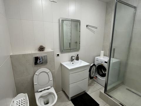 квартира по адресу Зеленая ул., 204в