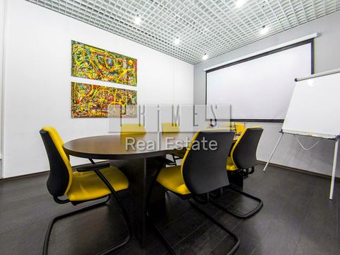 комерційна за адресою Кловський узвіз, 7