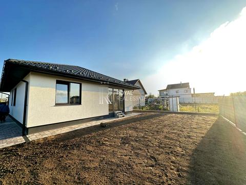 будинок за адресою Веселкова