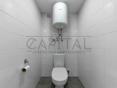 коммерческая по адресу Антоновича ул. (Горького), 104