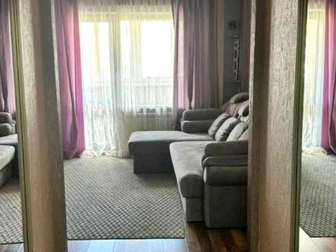 квартира за адресою Лариси Руденко вул., 10