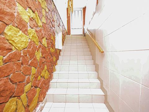 комерційна за адресою Новий Світ вул., 77