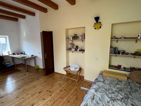 комерційна за адресою Іллі Мечникова вул., 75