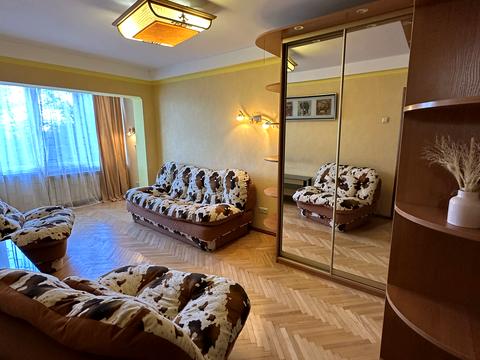 квартира за адресою Івана Миколайчука вул. (Серафимовича), 3