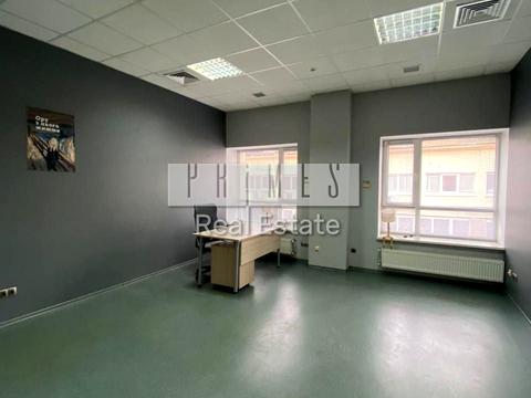 коммерческая по адресу Михаила Брайчевского ул. (Металлистов), 22