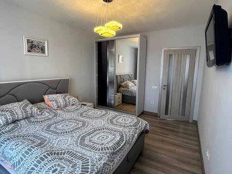квартира за адресою Незалежності, 115а