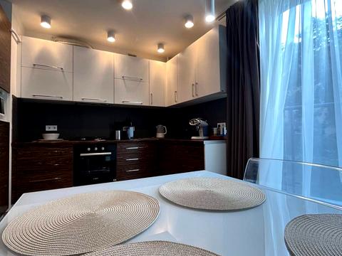 квартира за адресою Пекарська вул., 30