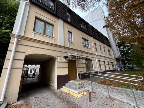 коммерческая по адресу Ивана Франко ул., 26