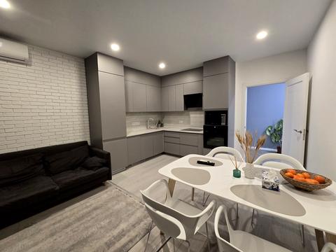 квартира за адресою Метрологічна вул., 15