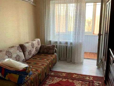 квартира за адресою Олександра Довженка вул., 8