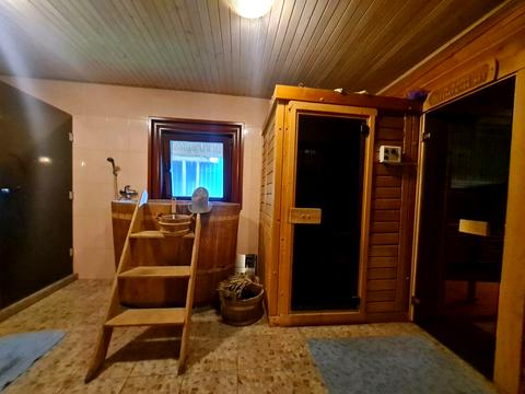будинок за адресою Соборності вул. (40 років Жовтня)