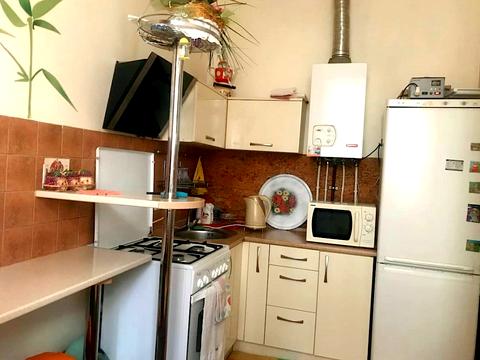 квартира по адресу Політехнічна, 9