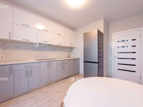 квартира за адресою Козакевича вул., 25