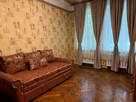 квартира по адресу Печерский спуск, 19
