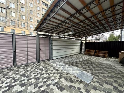 будинок за адресою Патриото