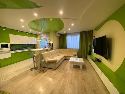 квартира по адресу Героев Полка "Азов ул. (Малиновского маршала), 8