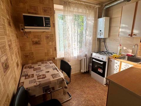 квартира за адресою Богдана Хмельницького просп. (Героїв Сталінграда), 63