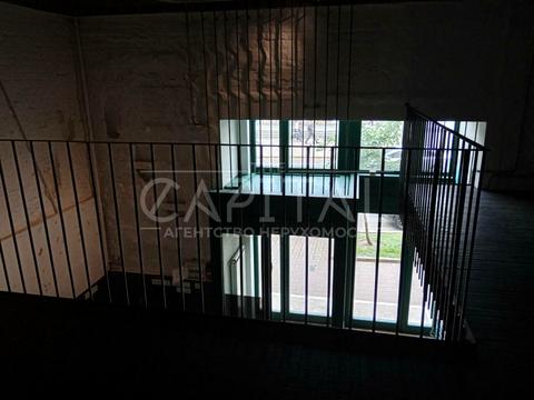 комерційна за адресою Архітектора Городецького вул., 4