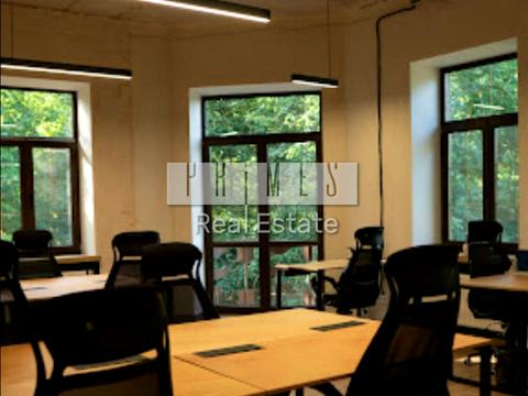 комерційна за адресою Курортна вул. (Великого Жовтня), 25