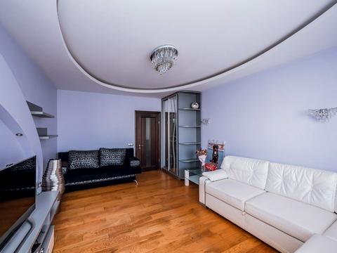 квартира за адресою Анни Ахматової вул., 35-А