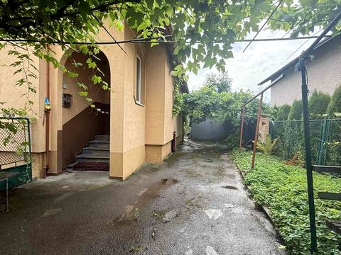 квартира за адресою Івана Котляревського вул., 24