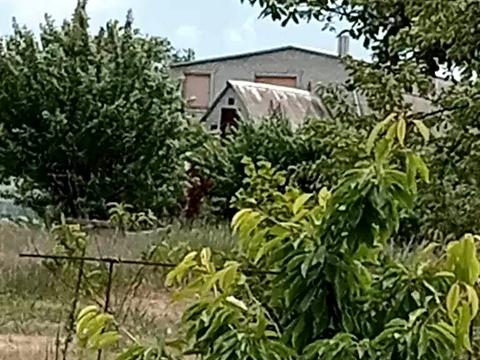 дом по адресу Центральна