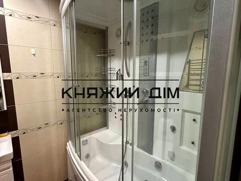 квартира за адресою Драгоманова вул., 1-Б